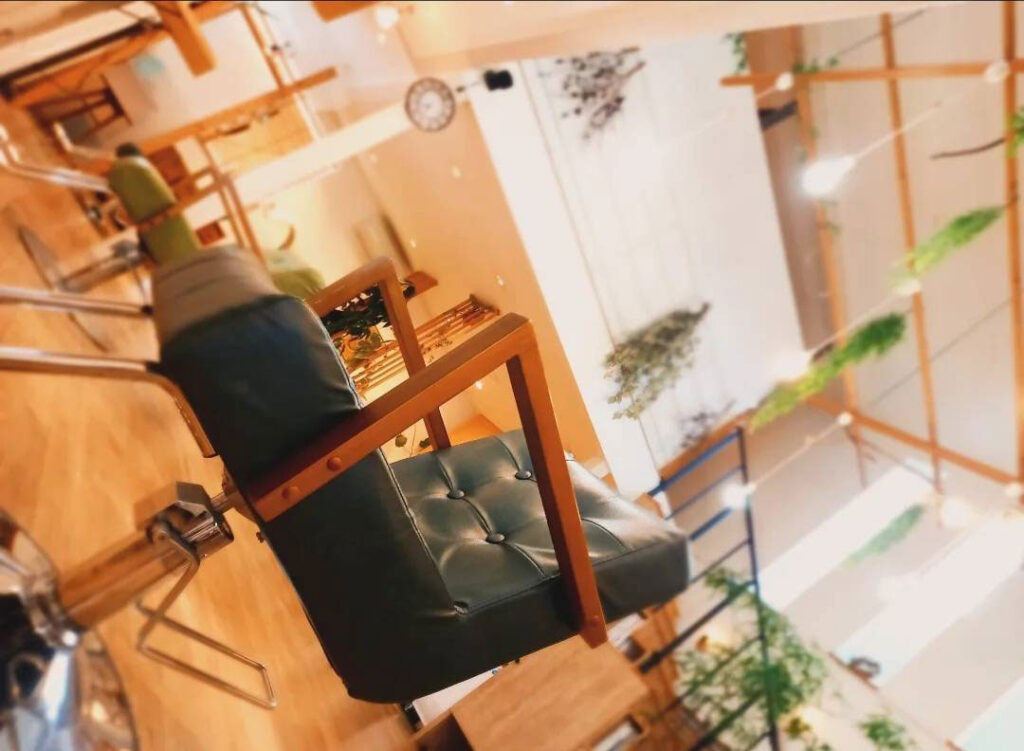 CHAiNON 店内写真